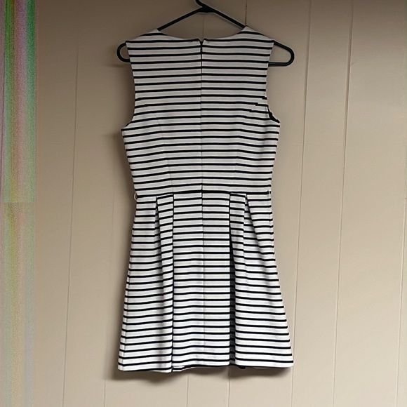 FOREVER 21 White and Blue Striped Sundress - Picture 2 of 4